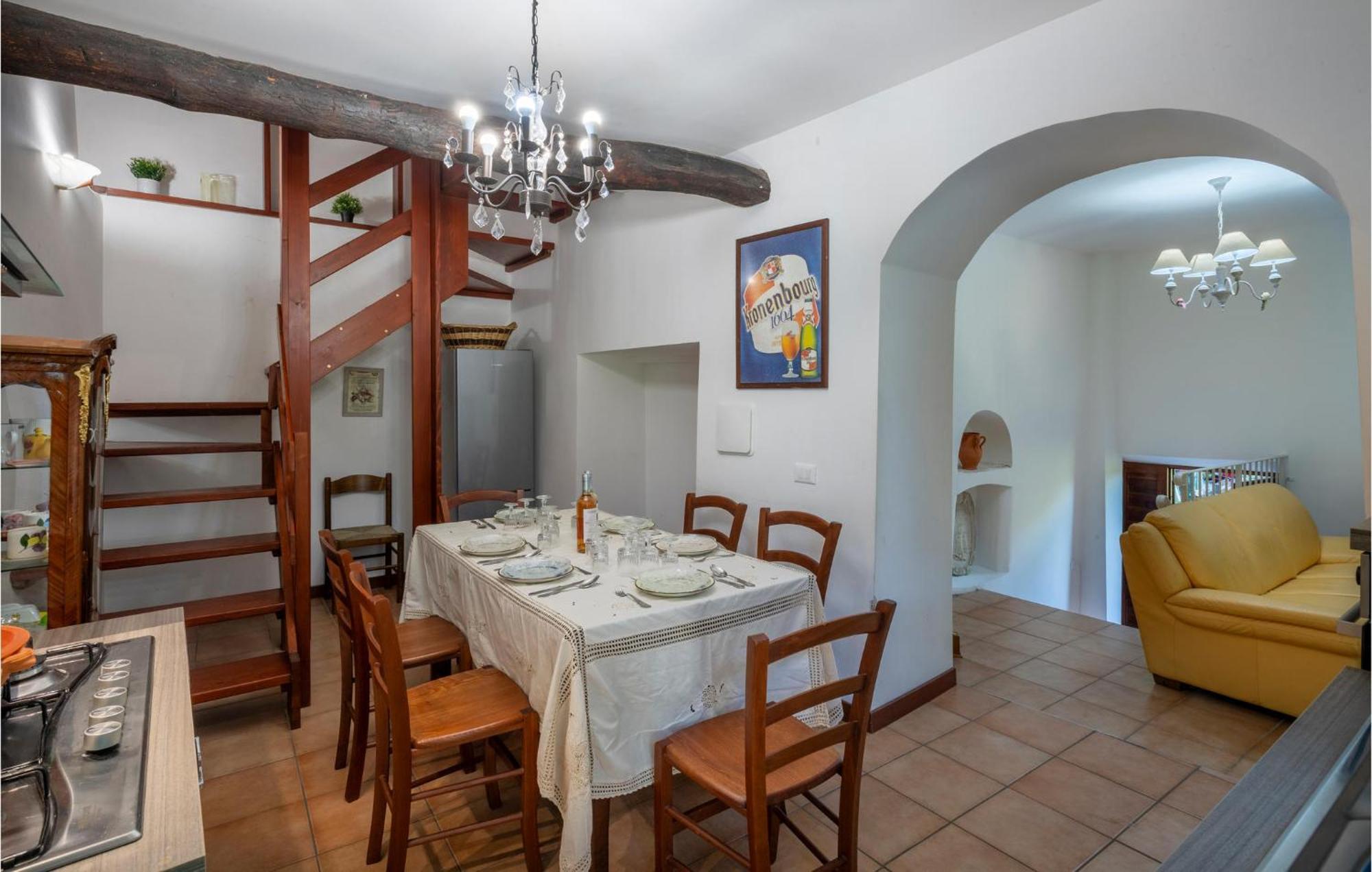 4 Bedroom Lovely Apartment In Caramanico Terme Eksteriør billede